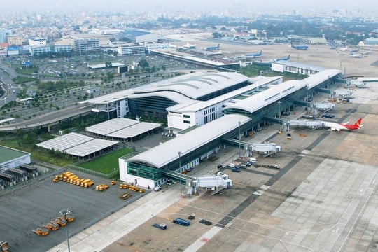 Đề xuất từng bước dừng khai thác chuyến bay quốc tế tại Tân Sơn Nhất