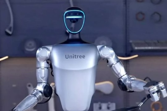Công ty robot nức tiếng Trung Quốc của founder 9x: Từng không thể trả lương nhân viên, sau 9 năm trở thành 'con rồng nhỏ' giới công nghệ