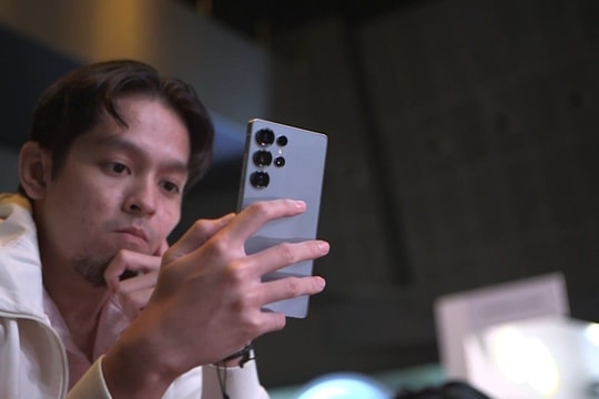 Cây bút công nghệ: "4 năm điện thoại vẫn cứ giống hệt nhau, Samsung nên xóa sổ Galaxy Ultra đi là vừa"