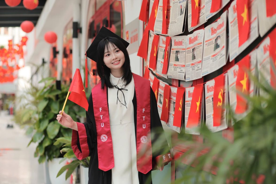 Nữ sinh 2003 tốt nghiệp ĐH "Harvard Việt Nam" với số điểm tuyệt đối: Không chỉ là “mọt sách” mà phải “học chủ động”