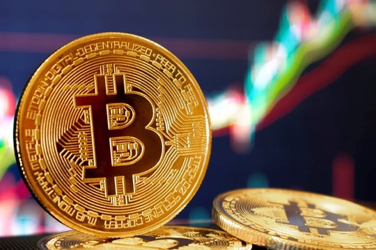 Bitcoin tăng "dựng đứng" giữa lo ngại Chính phủ Mỹ đóng cửa