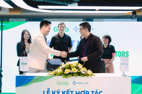 Selex Motors bắt tay Grab Việt Nam thúc đẩy chuyển đổi xe điện cho tài xế GrabBike