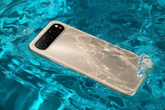 Đây là mẫu smartphone mỏng như iPhone Air, giá 5,5 triệu đồng vừa ra mắt tại Việt Nam