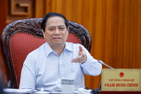 Thủ tướng yêu cầu phấn đấu thu ngân sách nhà nước năm 2025 tăng ít nhất 25% so với dự toán