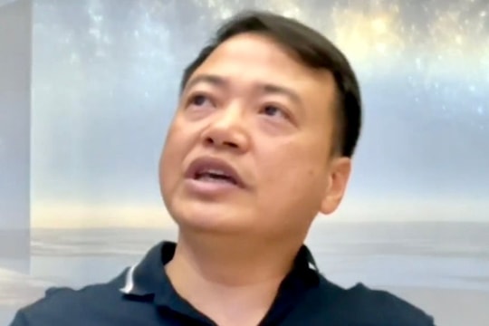 Tóm tắt livestream của Shark Bình trưa 6/10, kể chuyện từng 5–6 lần suýt phá sản, khán giả bị ẩn, khoá bình luận