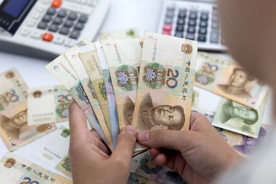 Muốn tiết kiệm chi phí, các nhà buôn dầu Nga ra điều kiện đặc biệt với khách hàng lớn nhất của Moscow, Trung Quốc cũng hưởng lợi