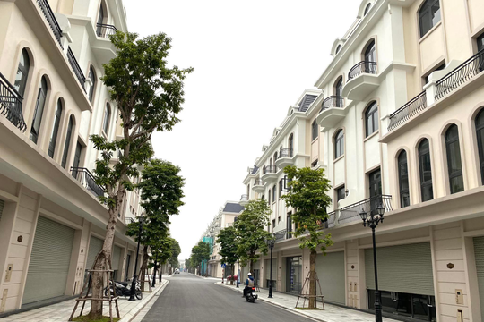 Gia đình thu nhập khá cần 9-10 năm làm việc mới mua được nhà tại Hà Nội và TP. Hồ Chí Minh