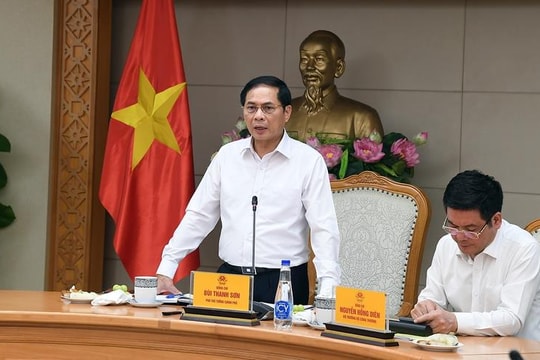 Phó Thủ tướng tuyên dương Vingroup