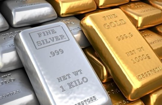 Nhà đầu tư thuê máy bay chở hàng trăm tấn kim loại 'anh em họ' của vàng rời khỏi Mỹ: Chuyện gì đang xảy ra?