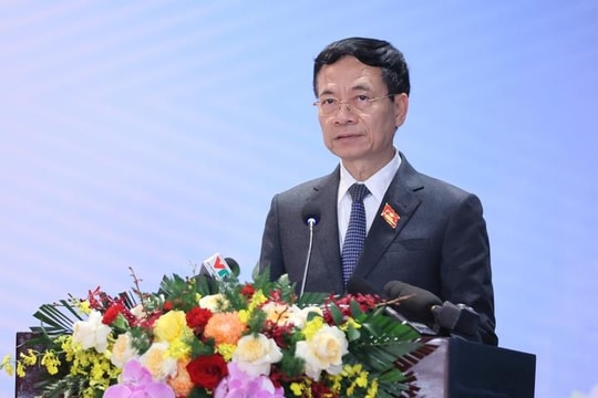 Bộ trưởng Nguyễn Mạnh Hùng: "Một người đổi mới thì có một ý tưởng, một trăm triệu người đổi mới thì có cả một tương lai" 