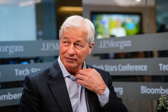 CEO JPMorgan: "Đây là lần hiếm hoi trong đời tôi thấy nắm giữ vàng là hợp lý"
