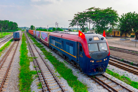 Giải ngân vốn đầu tư công 2025: Điểm sáng từ các địa phương tiên phong