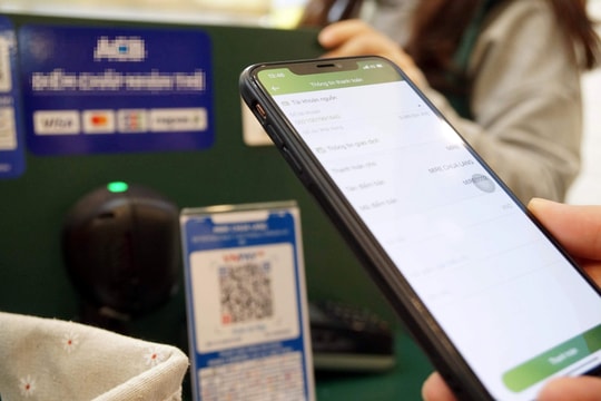 Người buôn hàng 49 tuổi giao dịch 115 triệu đồng với 1 tài khoản Vietcombank: Công an xác định có tính chất phức tạp, khó khăn để xác minh
