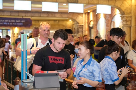 Phú Quốc đón đầu dòng khách quốc tế: Tín hiệu vàng của ngành du lịch