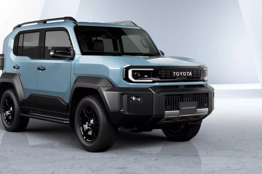 Đừng nhầm với xe Trung Quốc – đây là chiếc Land Cruiser Prado phiên bản ‘mini’ do chính Toyota ra mắt