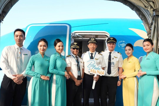 “Bay nhẹ tới Hà Nội”: Kết nối vẻ đẹp mùa thu Thủ đô với thông điệp xanh cùng Vietnam Airlines