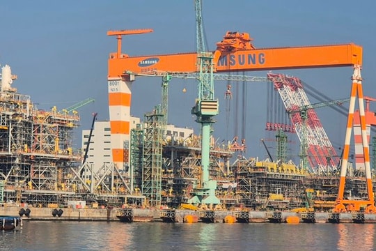 'Gã khổng lồ' đóng tàu của Samsung dự kiến đóng đơn hàng 3 tàu chở dầu 237 triệu USD tại một xưởng đóng tàu 'bí mật' ở Việt Nam