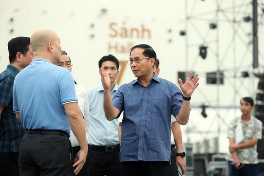 Ngày kia, hàng triệu người Việt Nam sẽ chứng kiến 1 sự kiện "3 nhất" khai mạc tại công trình top 10 TG