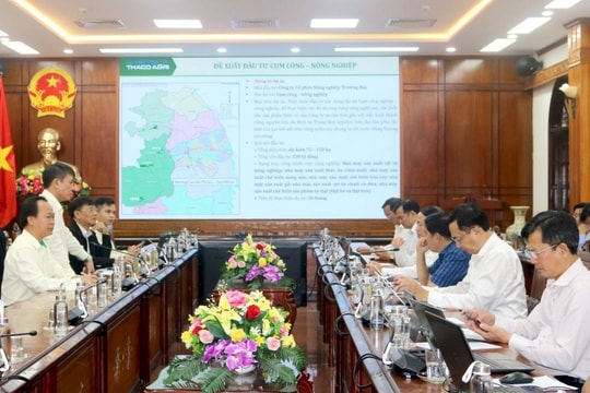 Chủ tịch tỉnh Gia Lai giao nhiệm vụ THACO nghiên cứu phát triển kinh tế khu vực Cửa khẩu Quốc tế Lệ Thanh, đẩy mạnh xuất khẩu sang Campuchia  Chủ tịch tỉnh Gia Lai giao nhiệm vụ THACO nghiên cứu phát triển kinh tế khu vực Cửa khẩu Quốc tế Lệ Thanh, đẩy mạnh xuất khẩu sang Campuchia