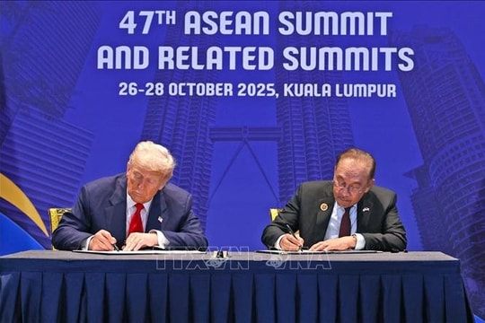 Malaysia đạt thỏa thuận thương mại đối ứng với Mỹ, hơn 1.700 dòng thuế về 0% Malaysia đạt thỏa thuận thương mại đối ứng với Mỹ, hơn 1.700 dòng thuế về 0%