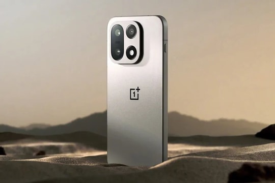 Mẫu điện thoại Trung Quốc này thực sự "nghiền nát" Samsung: Giá cực rẻ mà chip 8 Elite Gen 5, pin 7.300mAh Mẫu điện thoại Trung Quốc này thực sự "nghiền nát" Samsung: Giá cực rẻ mà chip 8 Elite Gen 5, pin 7.300mAh