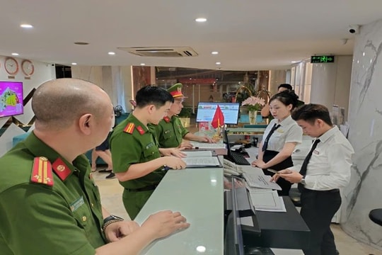 Một nhóm người dân Hà Nội được nhận miễn phí một tiện ích đặc biệt, hãy cập nhật ngay Một nhóm người dân Hà Nội được nhận miễn phí một tiện ích đặc biệt, hãy cập nhật ngay