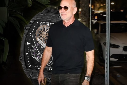 Cỗ máy "đắt nhất từng thấy" trên tay vị tỷ phú công nghệ Cỗ máy "đắt nhất từng thấy" trên tay vị tỷ phú công nghệ