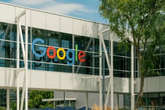 Công ty mẹ Google đạt doanh thu kỷ lục hơn 100 tỷ USD/quý Công ty mẹ Google đạt doanh thu kỷ lục hơn 100 tỷ USD/quý