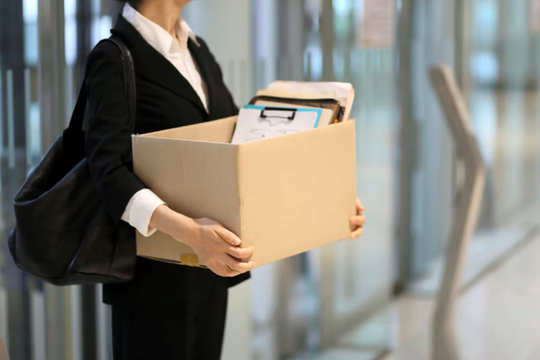 Làn sóng "đại sa thải" đang gần hơn bao giờ hết, nhân viên hay quản lý đều chịu chung số phận: Phát súng khai mào của Amazon cảnh tỉnh thị trường lao động toàn cầu