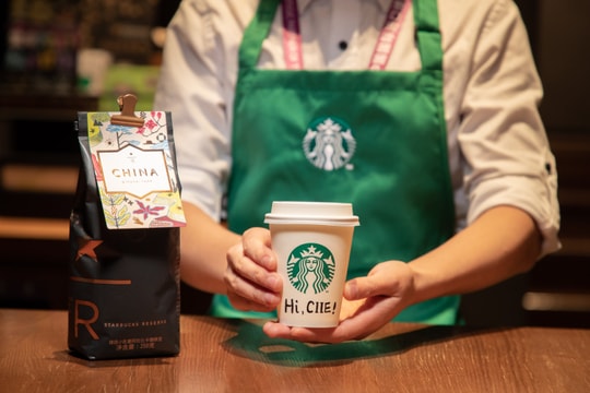 Starbucks vẫn đang rao bán một phần hoạt động kinh doanh tại Trung Quốc với giá hơn 4 tỷ USD