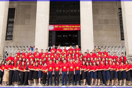 Xây dựng Đảng bộ vững mạnh, phát huy vai trò hạt nhân chính trị trong phát triển doanh nghiệp: Từ thực tiễn BIDV Chi nhánh Sở Giao dịch 2 - Kỳ 2: Xây dựng Đảng vững mạnh – Nền tảng cho phát triển bền  Xây dựng Đảng bộ vững mạnh, phát huy vai trò hạt nhân chính trị trong phát triển doanh nghiệp: Từ thực tiễn BIDV Chi nhánh Sở Giao dịch 2 - Kỳ 2: Xây dựng Đảng vững mạnh – Nền tảng cho phát triển bền