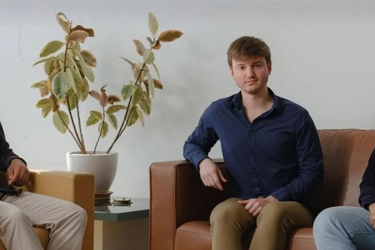 Startup AI 10 tỷ USD khiến giới công nghệ sững sờ: 3 founder đều là những tỷ phú trẻ nhất thế giới, 22 tuổi đã làm nên điều kỳ diệu 