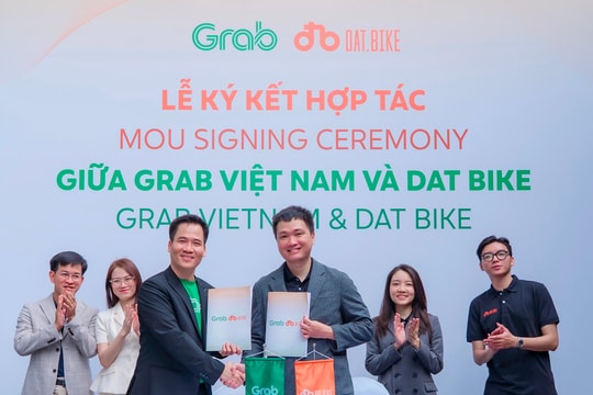 Grab Việt Nam bắt tay Dat Bike Grab Việt Nam bắt tay Dat Bike