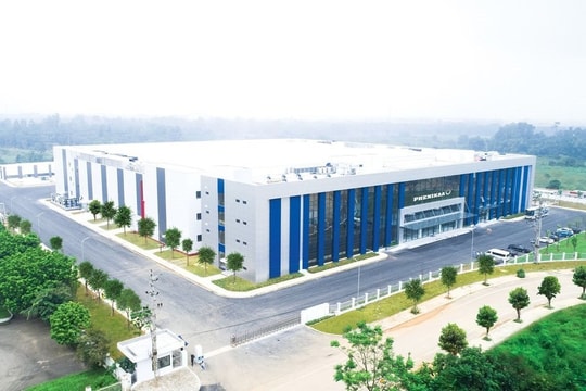 Phenikaa Group của ông Hồ Xuân Năng: Vốn chủ sở hữu tăng nhẹ nhưng lợi nhuận "giật lùi", nợ vay tăng mạnh Phenikaa Group của ông Hồ Xuân Năng: Vốn chủ sở hữu tăng nhẹ nhưng lợi nhuận "giật lùi", nợ vay tăng mạnh