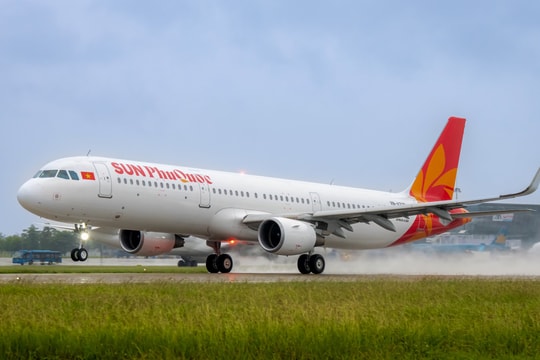 Có gì trên chuyến bay thương mại đầu tiên của Sun PhuQuoc Airways?