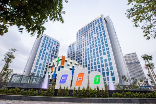 FPT ký hợp đồng kỷ lục 256 triệu USD: Hồ sơ dài 1.000 trang, gần 1,5 năm chờ kết quả, được Microsoft chúc mừng 