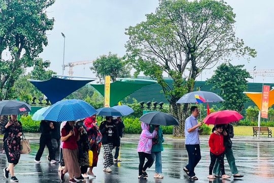 Đếm ngược chưa đầy 24 giờ cuối săn sale, check-in, ăn ngon, chill đỉnh tại siêu hội chợ “khủng” nhất năm