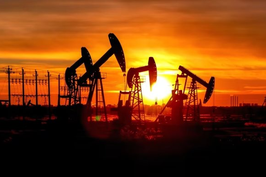 Sau Ấn Độ, thêm một cứu tinh quan trọng vừa quay lưng với dầu thô Nga: Là khách hàng lớn tại EU, một loạt nguồn cung thay thế lên ngôi