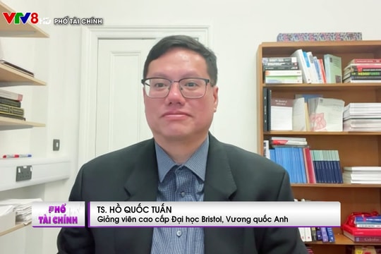 TS Hồ Quốc Tuấn dự báo lộ trình dòng tiền ngoại "đổ bộ" thị trường chứng khoán Việt Nam 