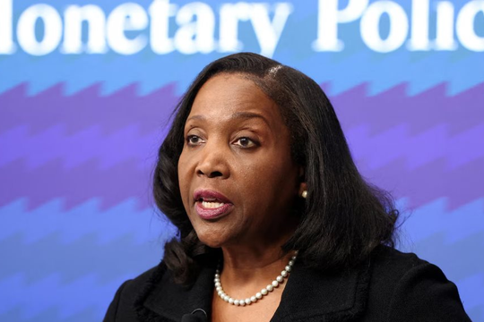 Thống đốc Fed lên tiếng sau 3 tháng im ắng, tiết lộ về khả năng cắt giảm lãi suất lần cuối trong năm