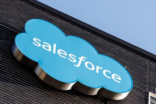 Khủng hoảng tại 1 công ty phần mềm 30 năm tuổi: Chỉ 2% khách hàng tương tác đều đặn, nội bộ chia rẽ, mất niềm tin 