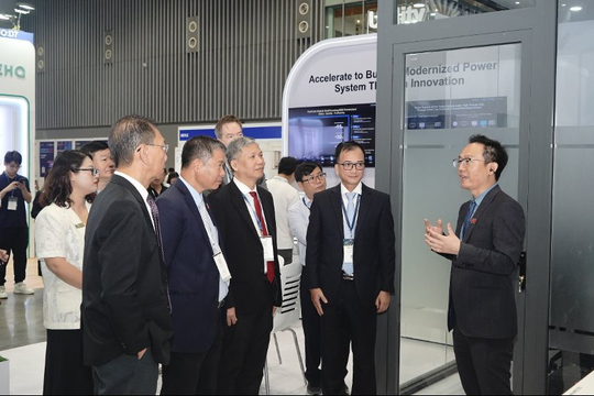 Kết nối để chuyển dịch năng lượng bền vững tại Tuần lễ Năng lượng Việt Nam 2025