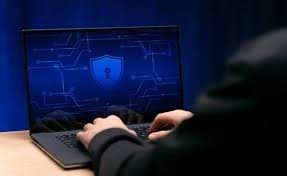 Mã PIN, mã xác thực, thông tin đăng nhập bị đánh cắp ngay trên thiết bị di động mà người dùng không hề hay biết