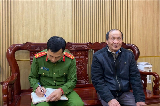 Nhận thông báo về số tiền lạ 20 tỷ đồng, người đàn ông chờ trời sáng đến ngân hàng rút sổ tiết kiệm để chuyển đi: Công an lập tức có mặt xác minh