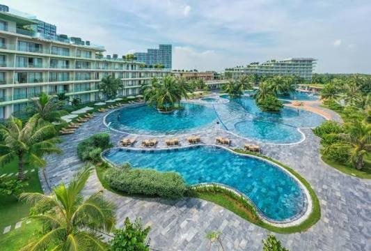Vừa nhậm chức 1 tháng, tân Giám đốc FLC Samson Golf & Resort vào diện “chờ” tạm hoãn xuất cảnh vì công ty nợ thuế 31,7 tỷ