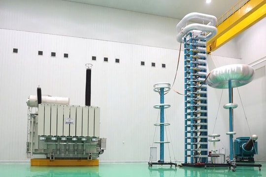 Công ty thiết bị điện tạo ra "quái vật" nặng 260 tấn chốt ngày trả cổ tức tiền mặt 20%