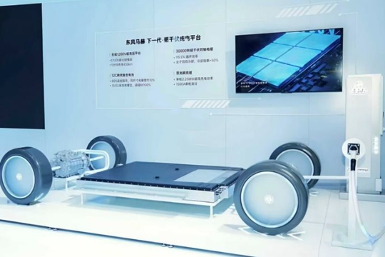 Ông trùm xe tải tại Việt Nam sắp thương mại hóa pin thể rắn, làm xe điện phạm vi hơn 1.000 km từ năm 2026