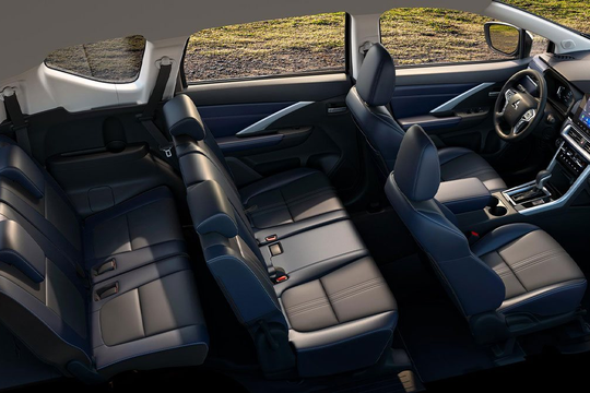 5 mẫu xe bán chạy nhất thì hết 4 xe là VinFast, chỉ 1 mẫu xe xăng chen được vào: Sức mạnh nằm ở đâu?