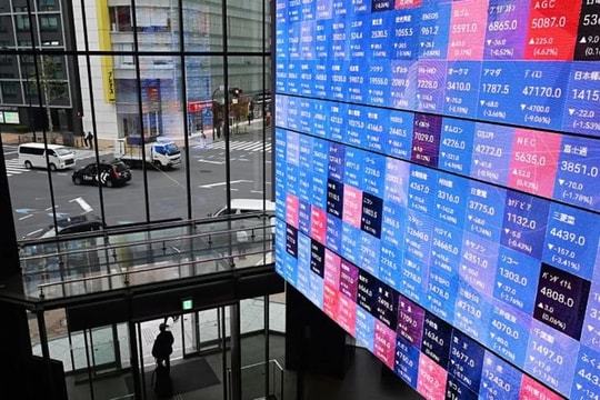 Thị trường châu Á - Thái Bình Dương giao dịch trái chiều khi nhà đầu tư đánh giá căng thẳng Trung - Nhật gia tăng