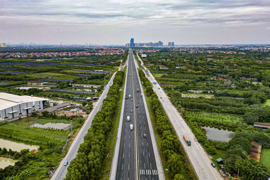 Bộ Nội vụ lên tiếng về thông tin "tiếp tục sáp nhập còn 16 tỉnh, thành phố"
